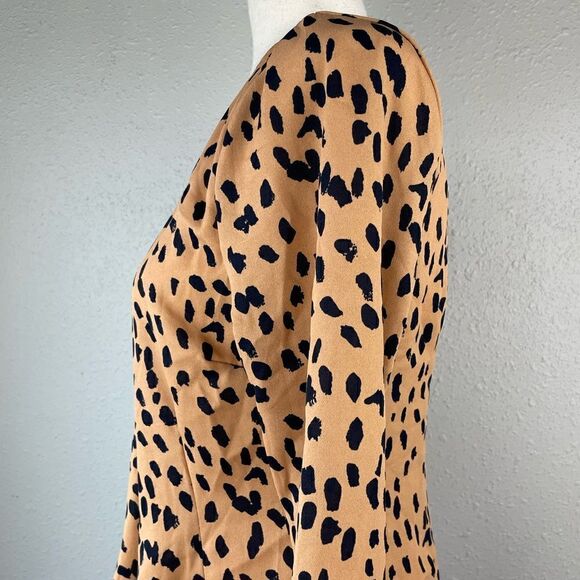 NWT BooHoo Dalmatian Print Wrap Size 6 - Picture 4 of 9